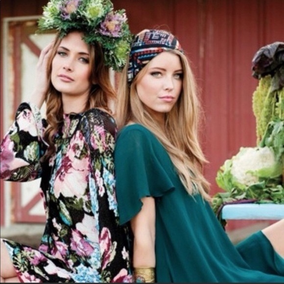 Show Me Your Mumu Floral Festibell Bell Sleeves Knit Sweater Size S Bohemian - Picture 3 of 7